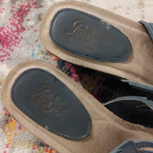 Pure Sole Navy Blue Strappy Leather Wedge Sandal Womens Size 8 As Is - Picture 8 of 8